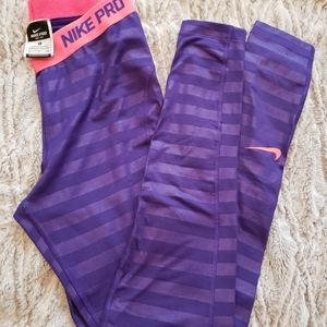 Nike leggings